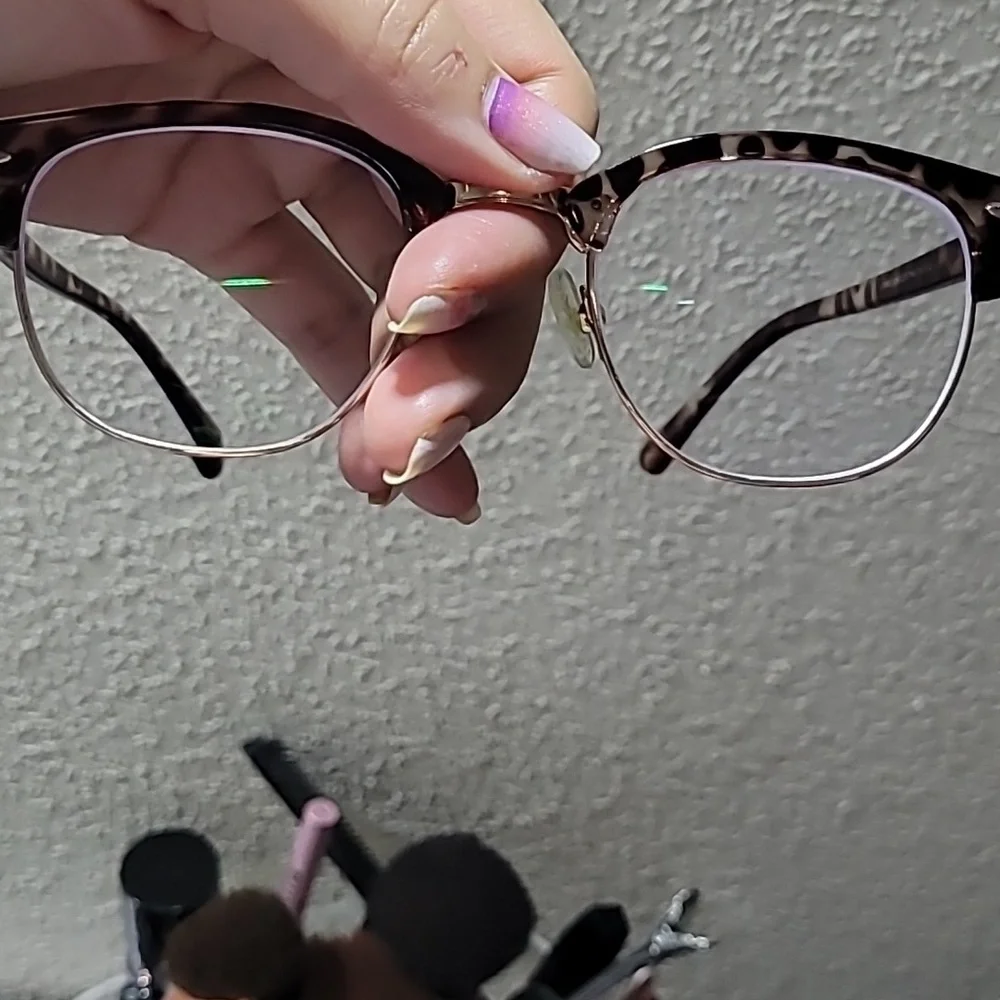 4 pairs Eye glasses 👓 $25 each EUC - Picture 3 of 6